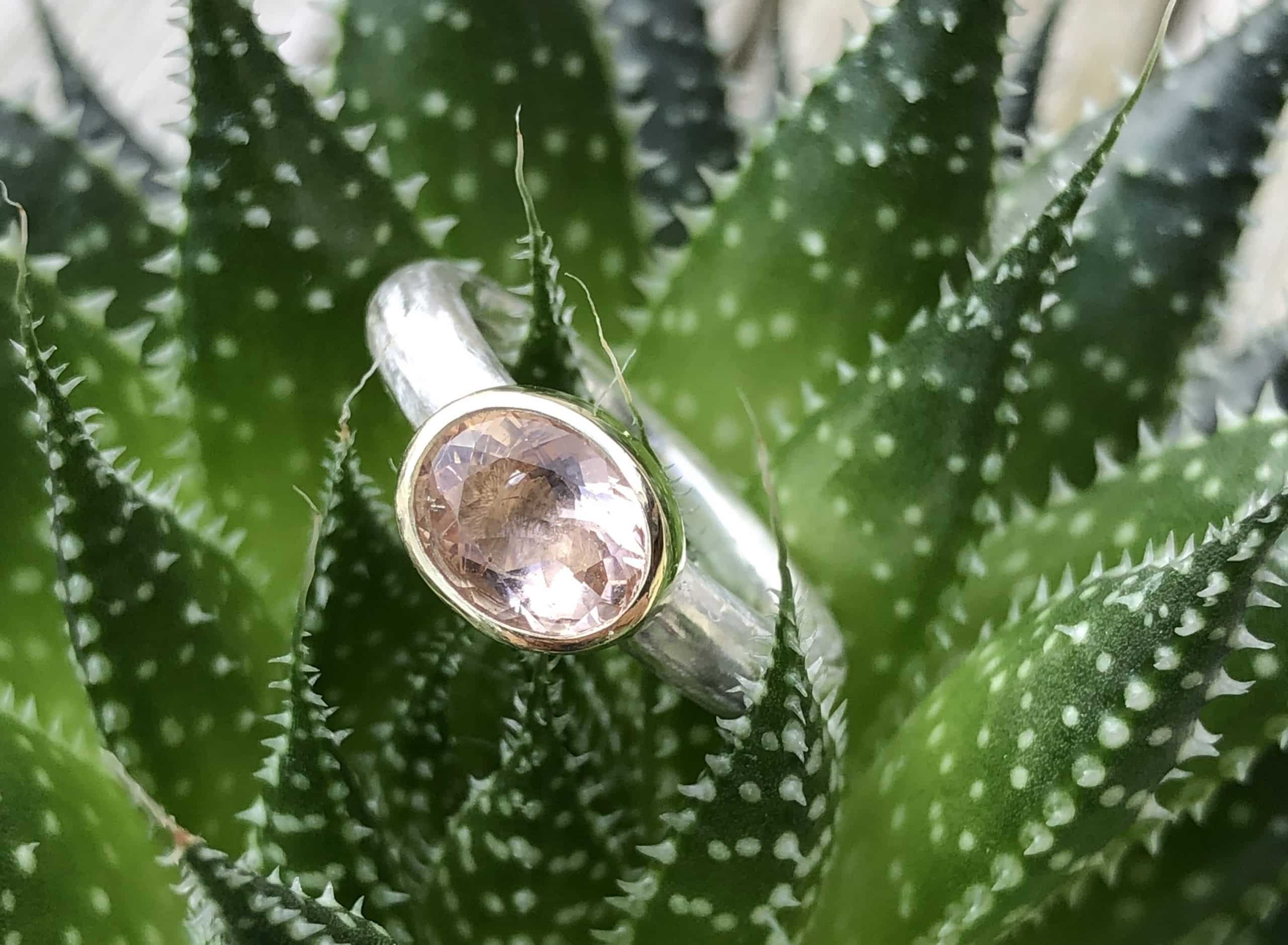 Edelstein Ring mit pfirsichfarbenem Morganit 585 Gold/ 925 Silber handgefertigt – Bild 2