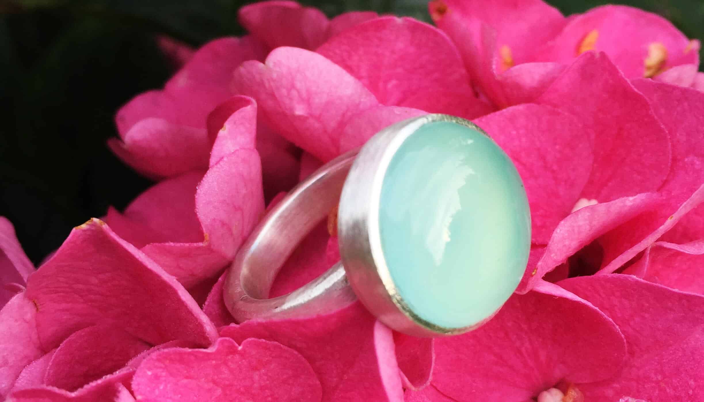 Edelsteinring blauer Chalcedon Sterlingsilber