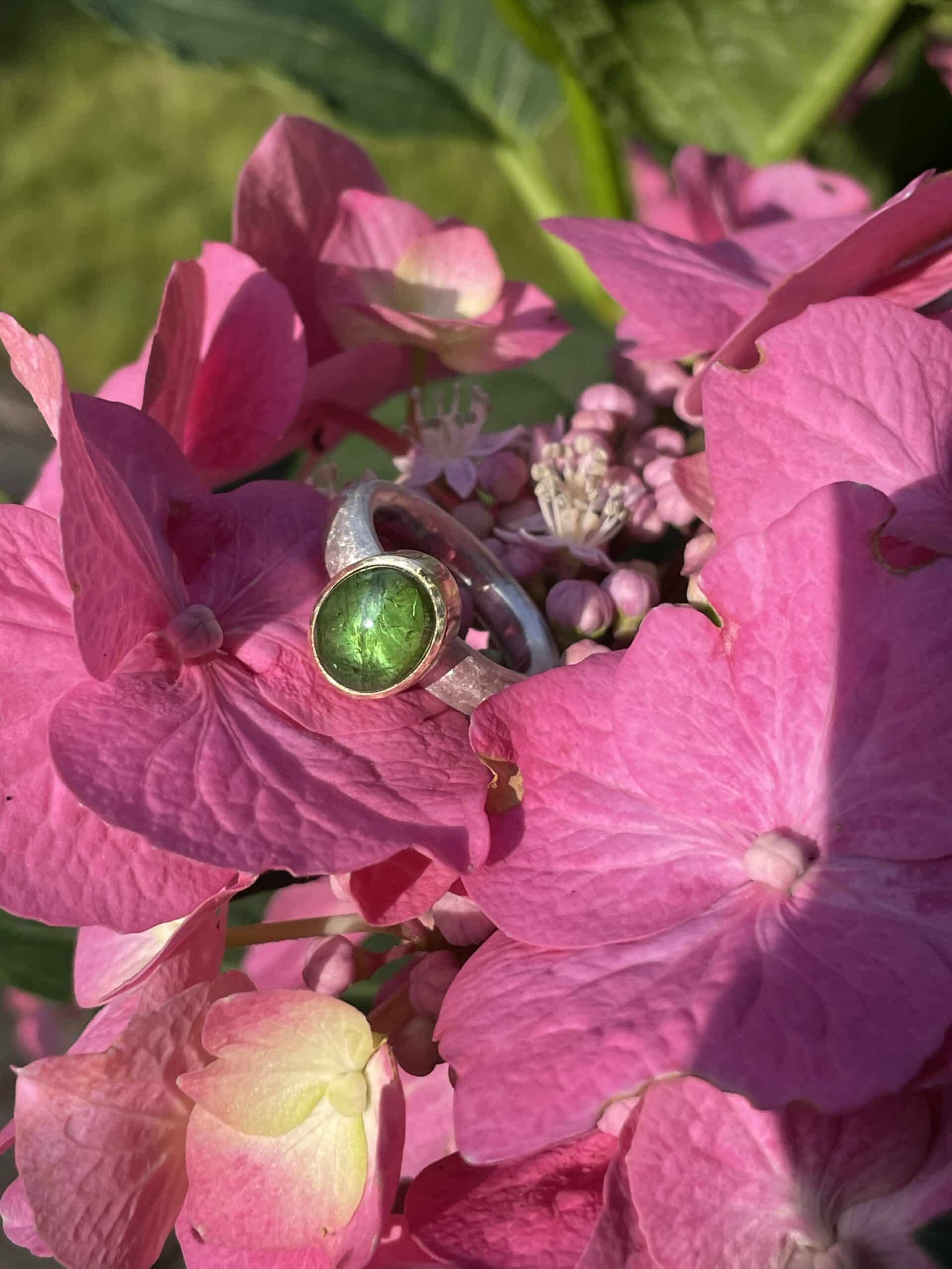 Edelstein Ring grüner Turmalin Cabochon 925 Silber/ 585 Gold handgefertigt – Bild 7