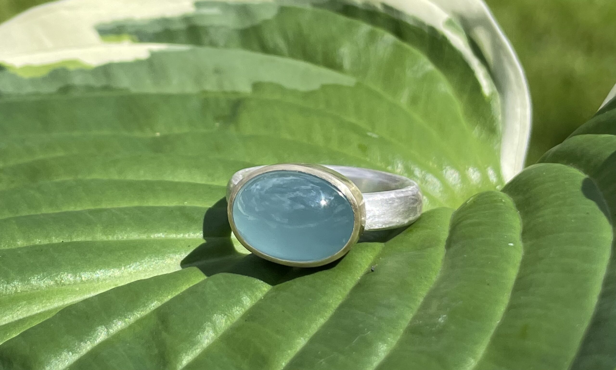 Edelstein Ring Aquamarin Cabochon 925 Silber/ 585 Gold handgefertigt