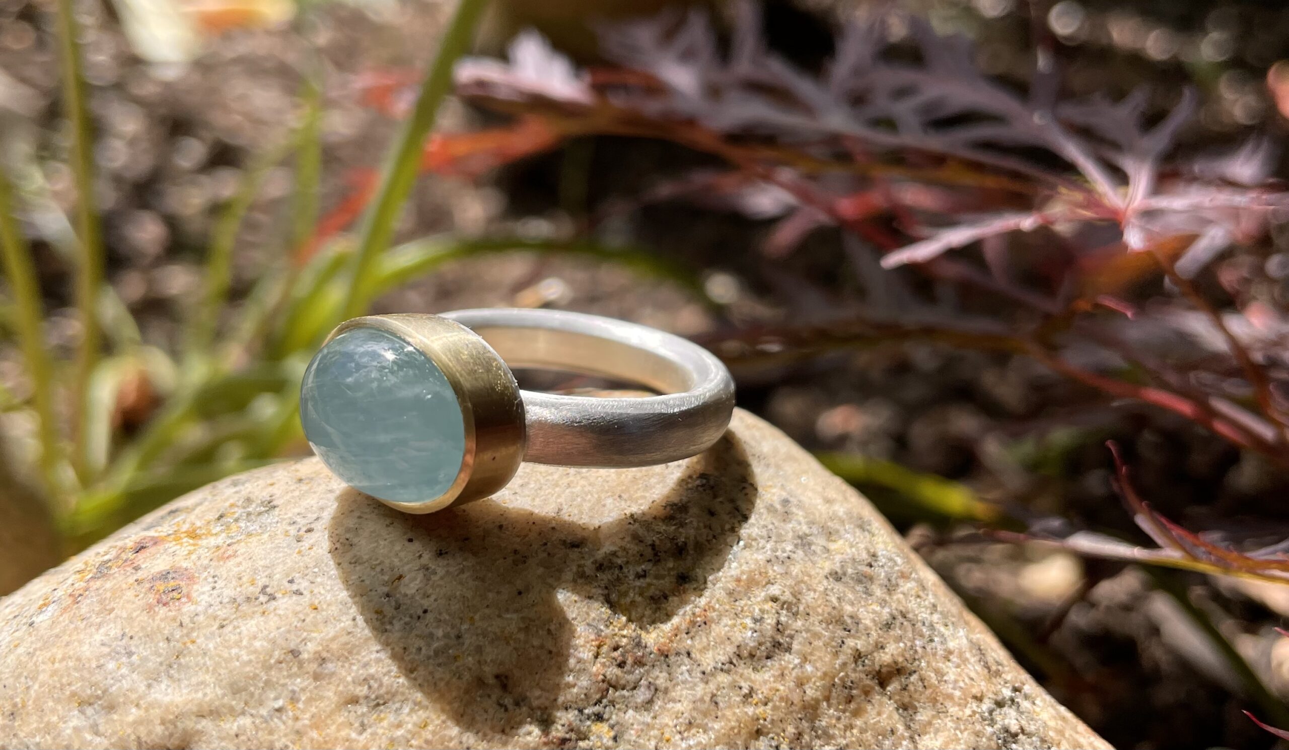 Edelstein Ring Aquamarin Cabochon 925 Silber/ 585 Gold handgefertigt – Bild 5